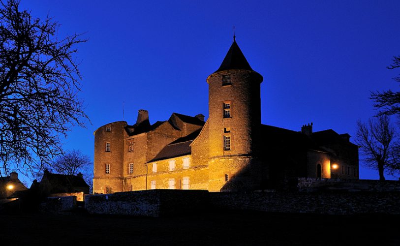 Château d'Onet Village