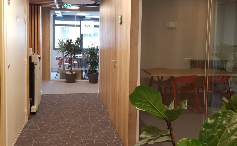 Couloir à la pépinière d'entreprises