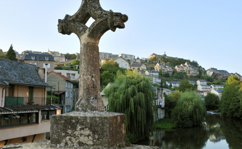 Le village du Monastère vu du pont gothique